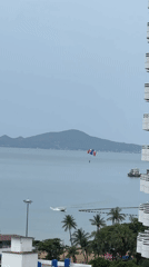 Parasailing activity recorded off Pattaya coast during early morning hours