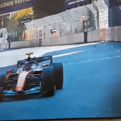 Dubai resident records F1 race viewing and apartment scenes