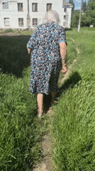 Elderly woman's afternoon walk documented across Chișinău neighborhoods
