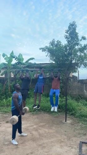 Outdoor gym session in full swing, Jos, Nigeria
