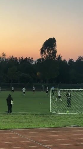 Evening sports and park activities documented in Puebla