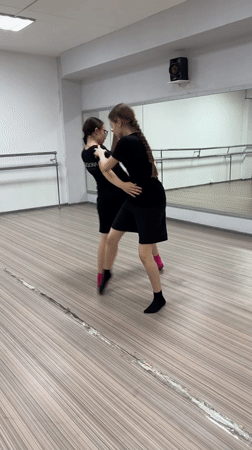 Dance group practices routine at Votkinsk studio