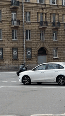 Urban Life Documented Across Unidentified City During 90-Minute Period