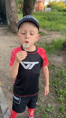 Toddler in blue cap spotted at Votkinsk park