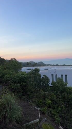 Dusk coastal view captured in Baan Bang Rak, Thailand