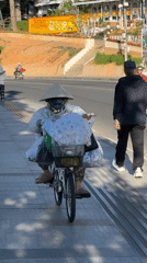 Evening life scenes captured across Da Lat, Vietnam