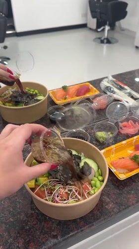 Poke bowls and salon selfies on a Phnom Penh morning