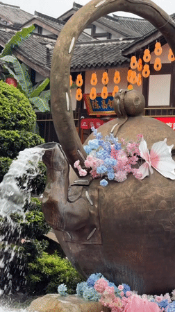 Morning scenes from traditional cultural district in Shapingba, China