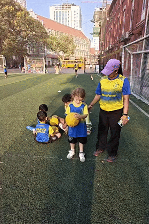 Youth football training session held in Mumbai under supervision