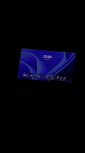 Windows 11 laptop documented in evening hours, Bender Moldova