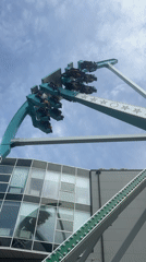 Amusement rides and skate park draw youth in Vladivostok