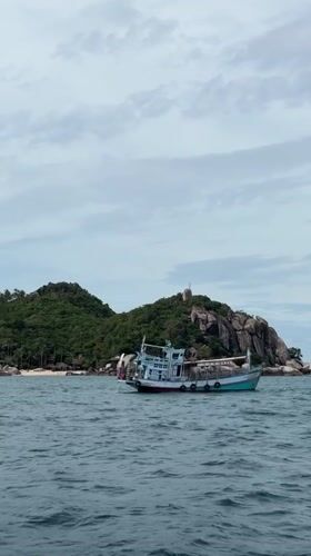 Fishing boat spotted near Ko Tao coastline early morning
