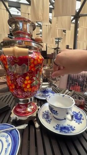 Vladivostok restaurant visit features traditional samovar tea service