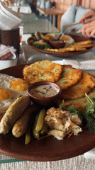 Late-night German meal documented at Mengwi restaurant