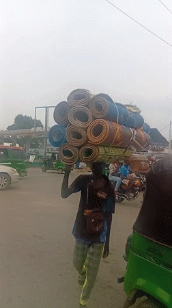 Daily street life documented across Aba, Nigeria