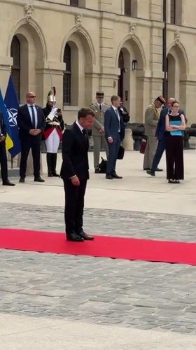 Formal diplomatic reception in Paris ahead of Bastille Day