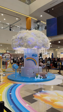 Shoppers capture casual gaming and retail moments in Vietnam malls