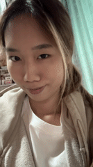 Woman photographed in casual poses in Nan'an District