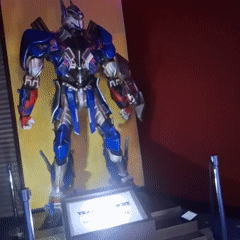 Transformers Optimus Prime Display Spotted in Sarandí, Argentina