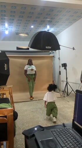 Morning scenes from Nigerian town include photo studio, streets