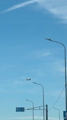 Passenger plane with landing gear observed over Sirius, Russia