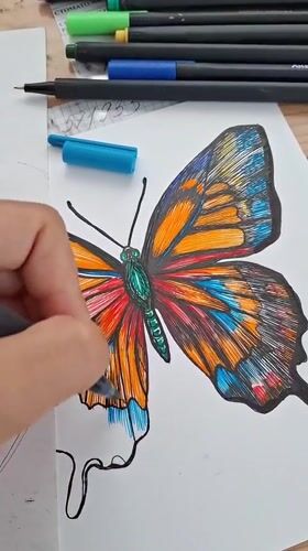 Morning art session and playtime in rural Kempelevo