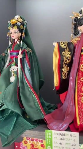 Early morning cultural tourism documented in Lintong District