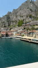 Limone sul Garda: pastel village between mountain and lake