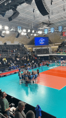 Women's volleyball match draws crowds at Moscow's Dynamo Arena