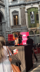 Acoustic duo performs in historic Antwerp building Friday evening