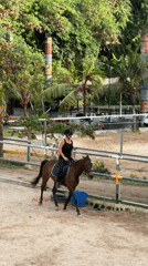 Evening horseback riding session documented in Kuta Selatan