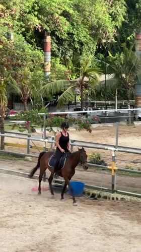 Evening horseback riding session documented in Kuta Selatan