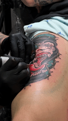 Moscow tattoo studio session documented by witnesses