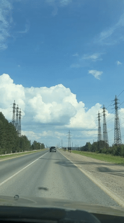 Road trip through Noviy with selfies and power lines