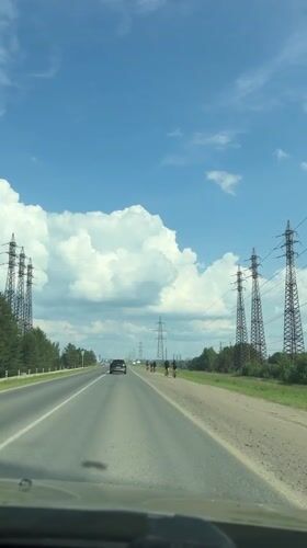 Road trip through Noviy with selfies and power lines