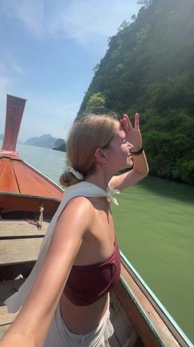 Tourist boat tour captured on video in Thailand's Phang Nga Bay