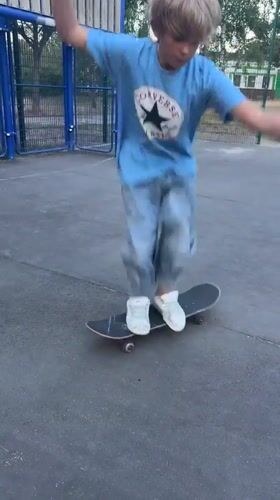 Skating an asphalt court in Eberswalde on a summer evening