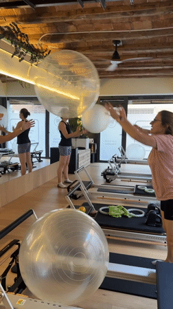 Early morning Barcelona: moon, streets, and a workout studio