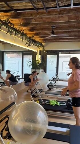 Early morning Barcelona: moon, streets, and a workout studio
