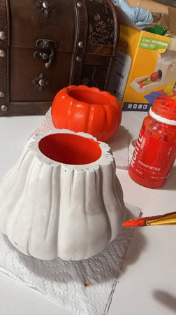 Craft night in Vladivostok: painted ceramics, candles, and a blanket fort