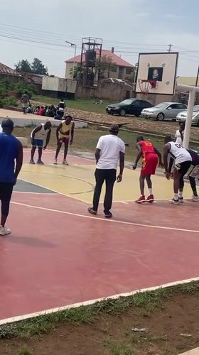 Basketball games draw crowds to Gura Top courts