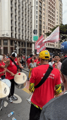 Municipal workers protest for jobs, wages in São Paulo
