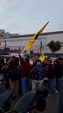 Evening demonstration with yellow flags reported in Arequipa, Peru