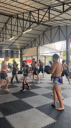 Muay Thai training session observed in Baan Lamai facility