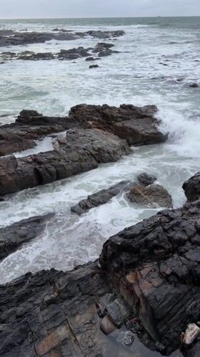 Rough seas and stormy weather hit Cape Town coastline