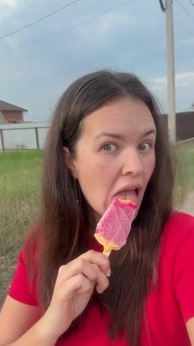 Summer treats: Locals enjoy popsicles in Bely Yar, Russia