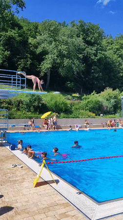 Sunny afternoon at the Dinkelscherben outdoor pool