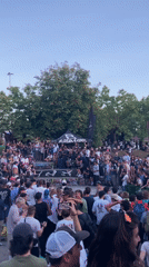 Skateboarding event draws big crowd in Basauri
