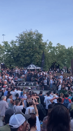 Skateboarding event draws big crowd in Basauri