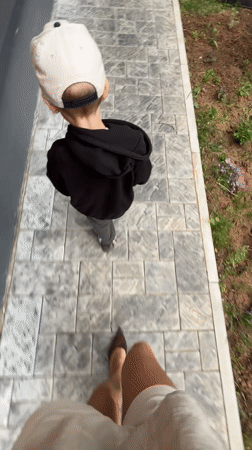 Ordinary life moments documented across Chaikovsky, Russia afternoon